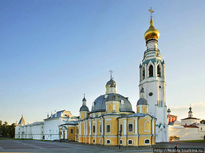 Кремлевская площадь Вологда, Россия