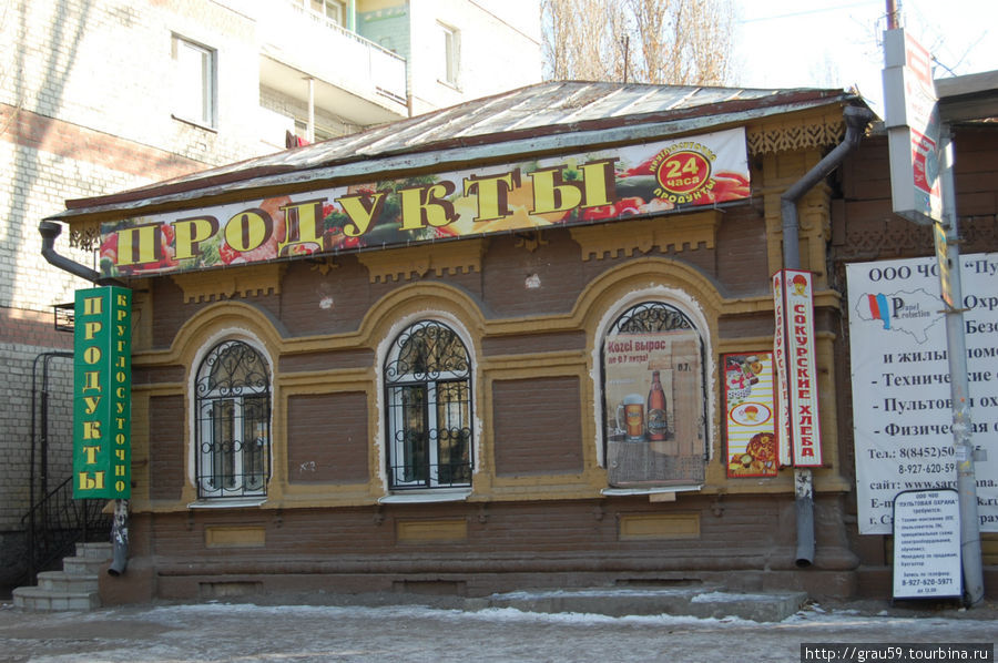 Здание шоколадной фабрики братьев Миллер Саратов, Россия