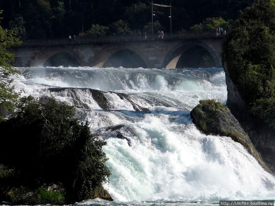 Дорога на самый большой водопад в Европе Швейцария