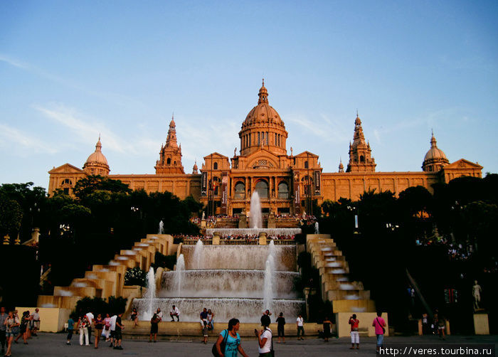 музей искусств Каталонии Барселона, Испания