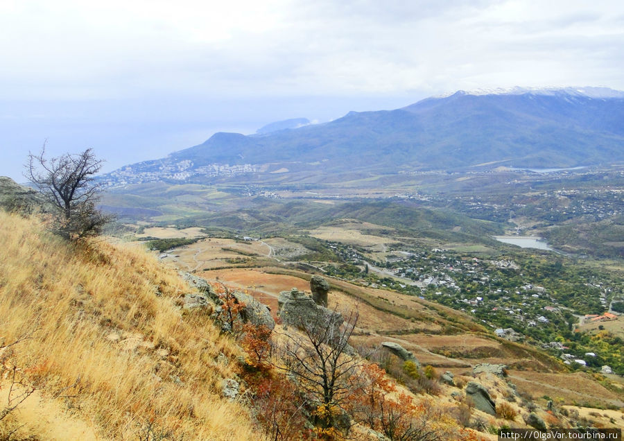 Алуштинская долина с вершин Демерджи Алушта, Россия