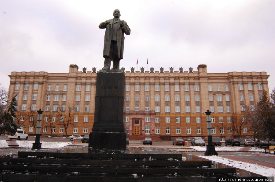 Памятник Ленину Белгород, Россия