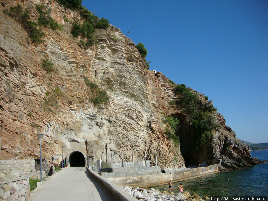 Туннель в Биччичи Область Будва, Черногория