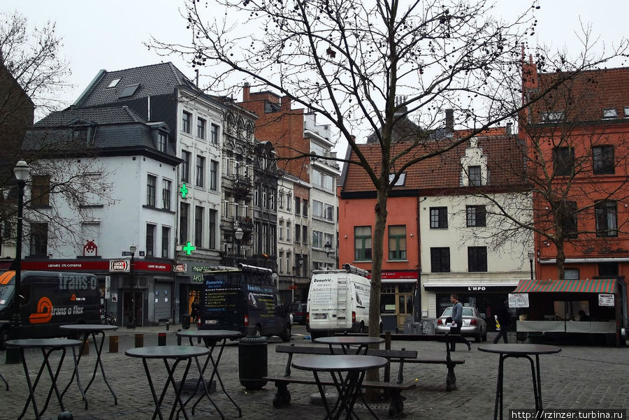 Заблудиться в трех брюссельских соснах Брюссель, Бельгия