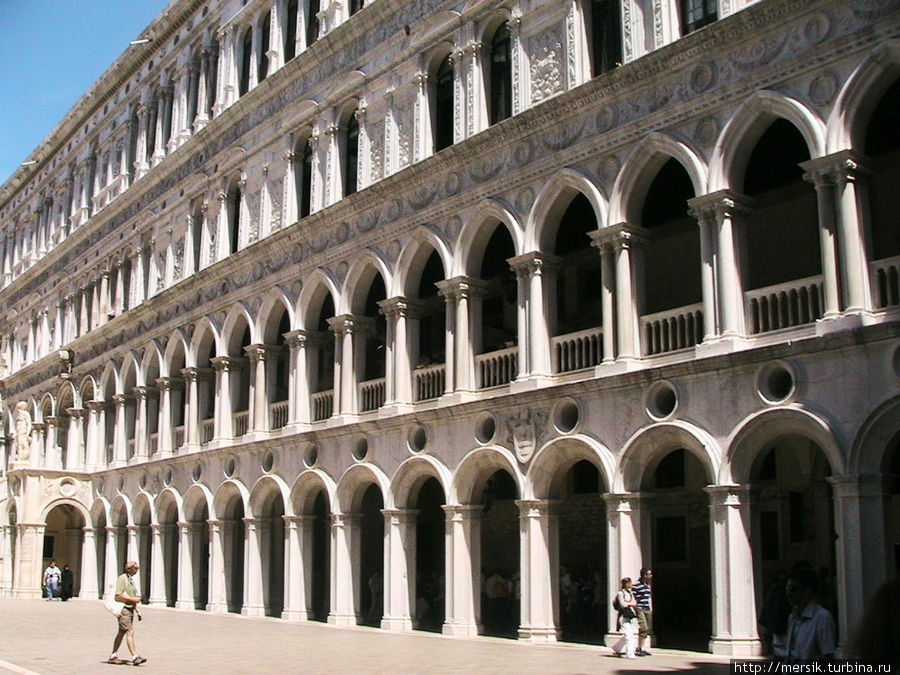 Дворец Дожей, мост Вздохов и тюрьма Венеция, Италия