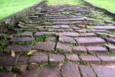 Мощеная плитами дорога вела прямиком в Ангкор
