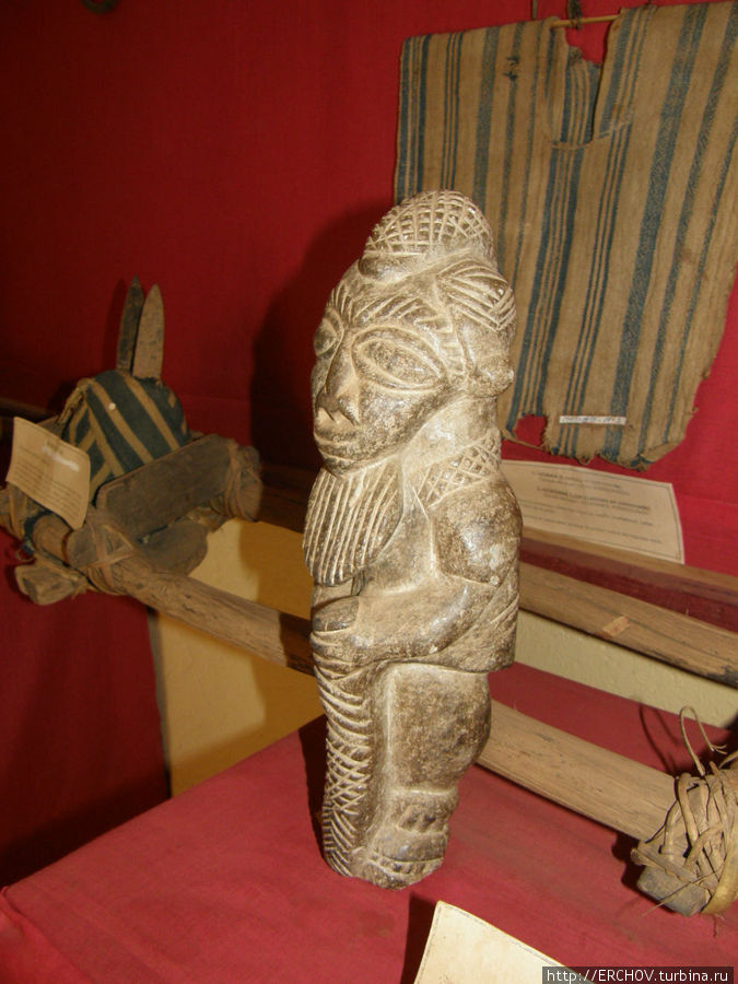 По Западной Африке. Ч 22. Музей в Кисидугу Кисидугу, Гвинея