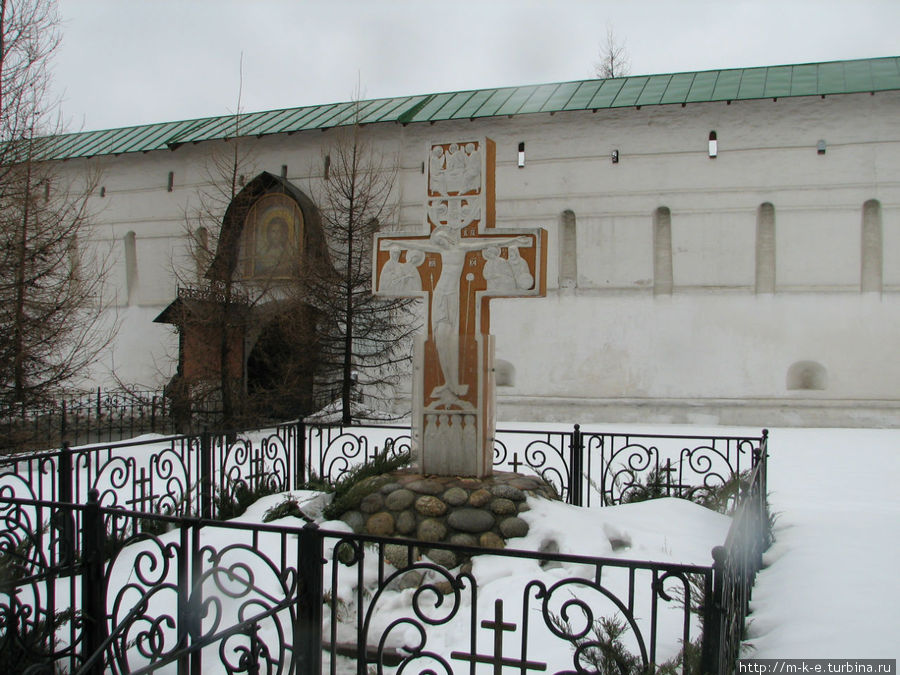 Стены монастыря Москва, Россия