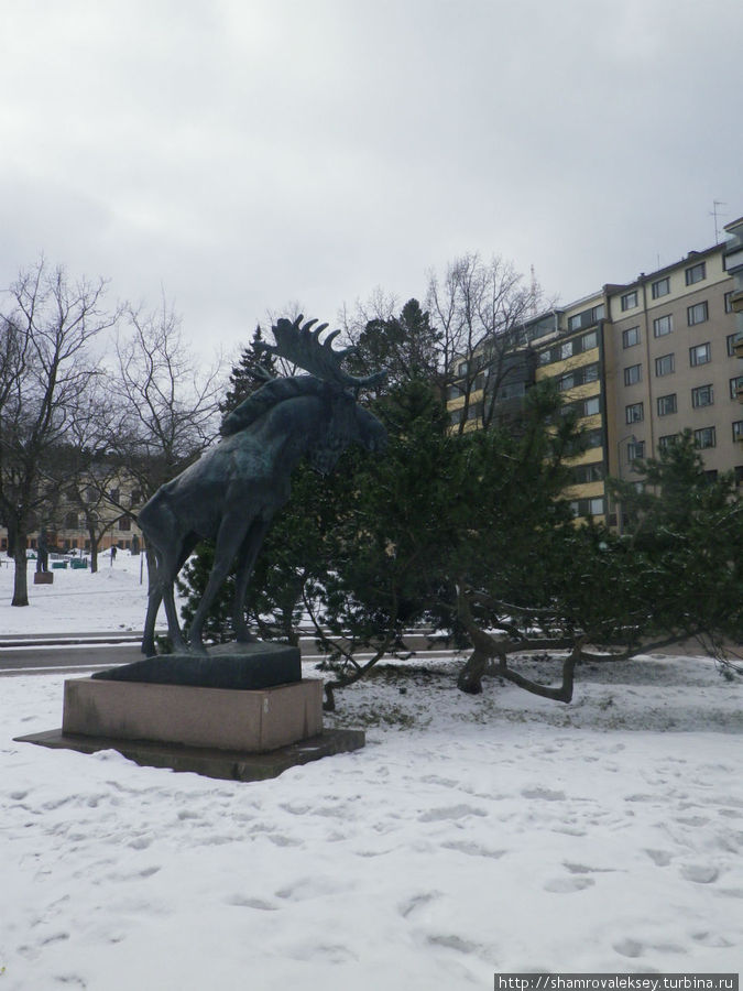 Лось — царь финских лесов (Копия скульптуры установленной в Выборге) Лахти, Финляндия