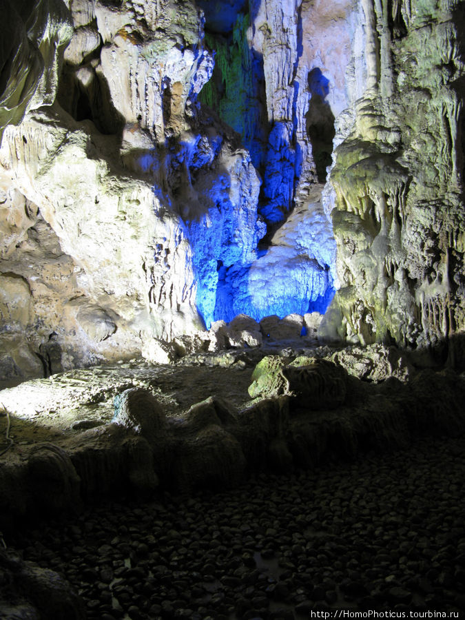Пещера на острове Катба Халонг бухта, Вьетнам