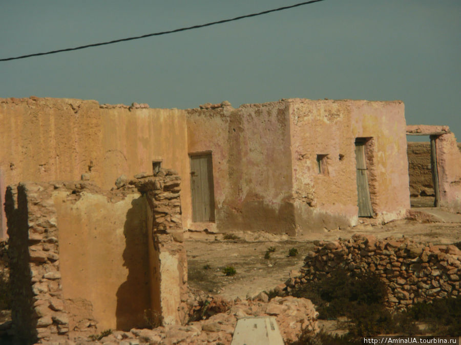 хибары (трущобы) — не все живут во дворцах Марокко