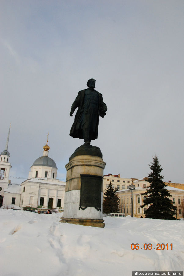 На Масленице в Твери и пригороде Твери в г. Домотканово. Тверь, Россия