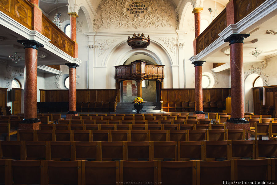 Внутри одной из церквей. Цюрих, Швейцария