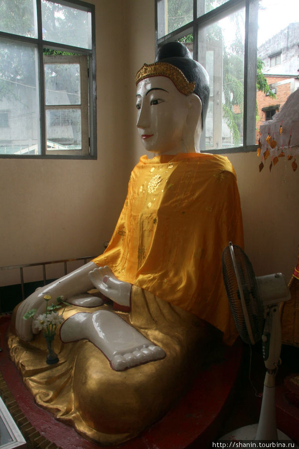 Пагода для медитаций Янгон, Мьянма