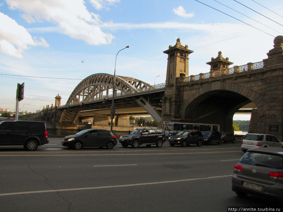Лужнецкий (Новый Краснолужский) мост. Москва, Россия