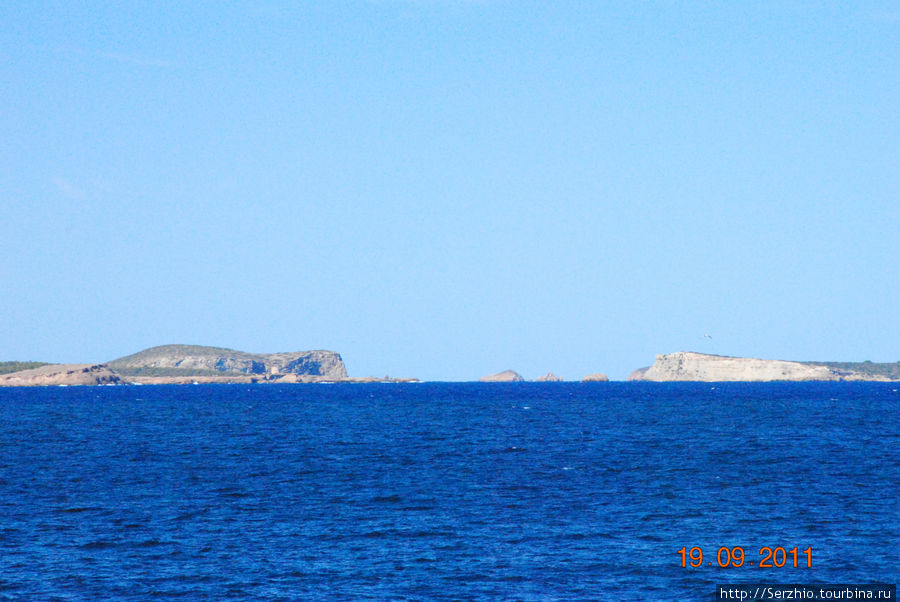 Береговая линия по пути в Кафе дель Мар Остров Ибица, Испания