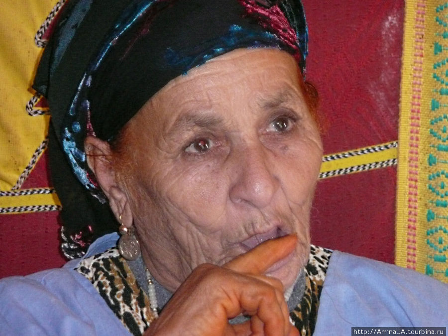 передовица, бабушка Хадижа Марокко