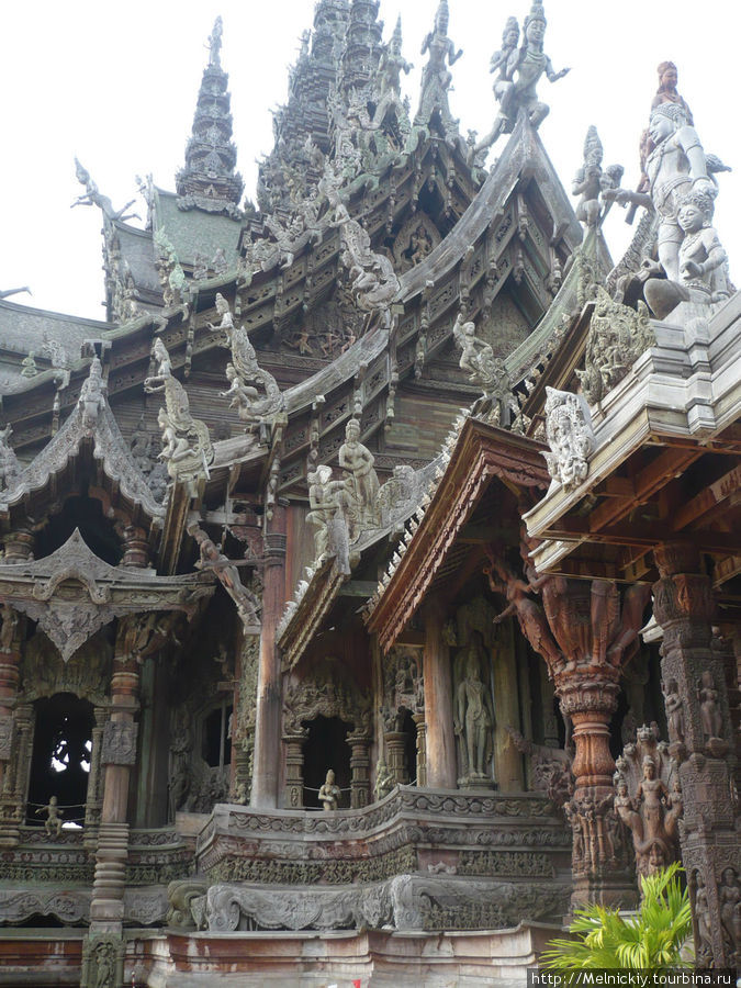 Храм Истины Паттайя, Таиланд