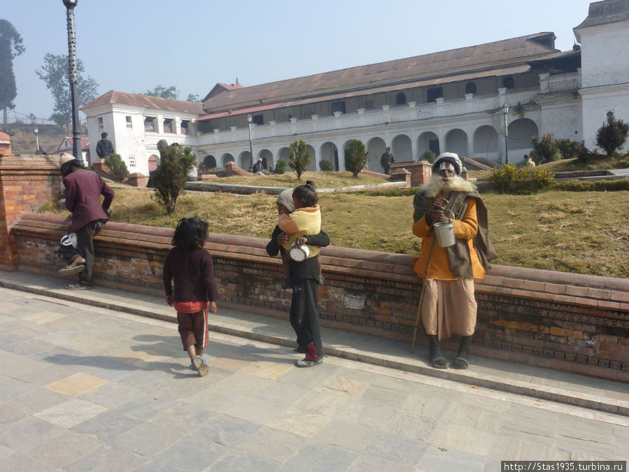 Деопатан. Дорога к храму Пашупатинатх Катманду, Непал