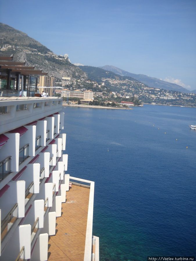 На крыше отеля Монако