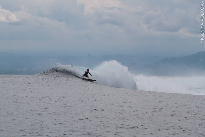 В поисках волн — Лембонган Остров Лембонган, Индонезия