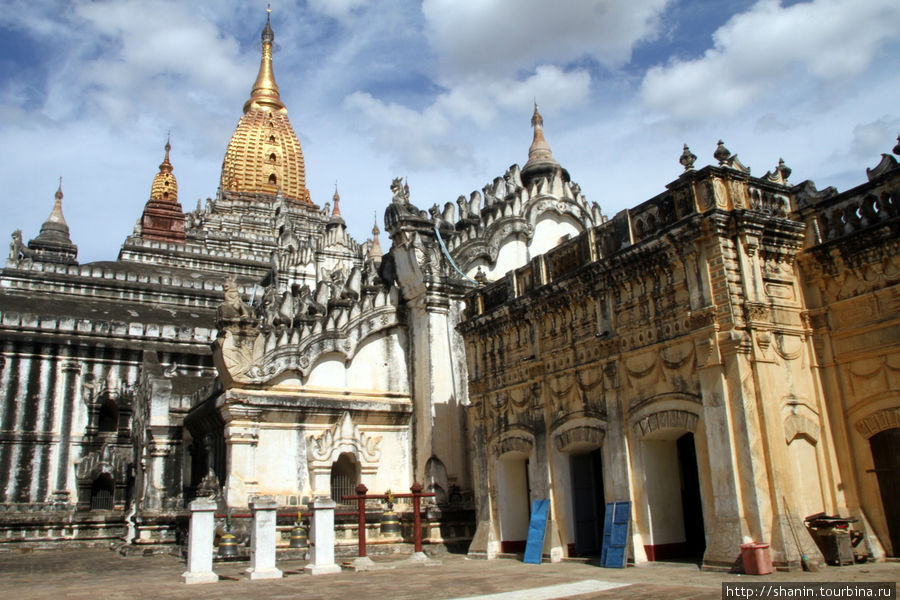 Храм Ананда в Багане Баган, Мьянма