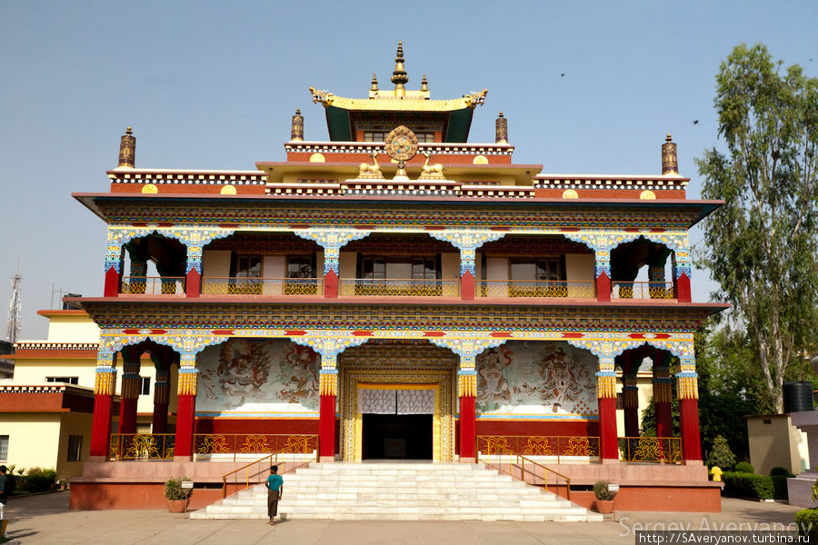 Бодх-Гая, тибетский храм Бодх-Гая, Индия