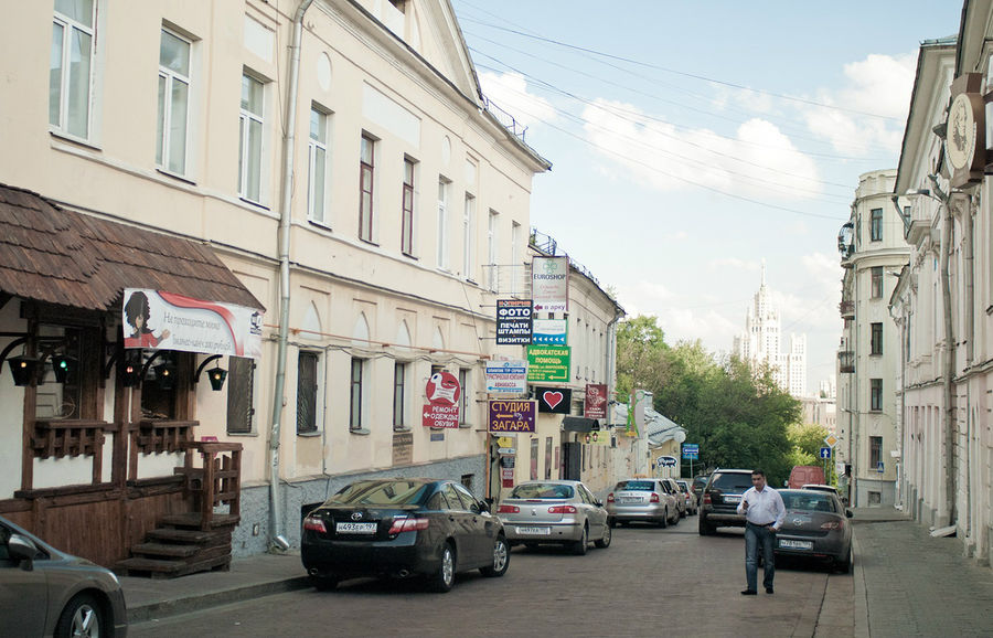 В центре есть тихие улочки. Москва, Россия