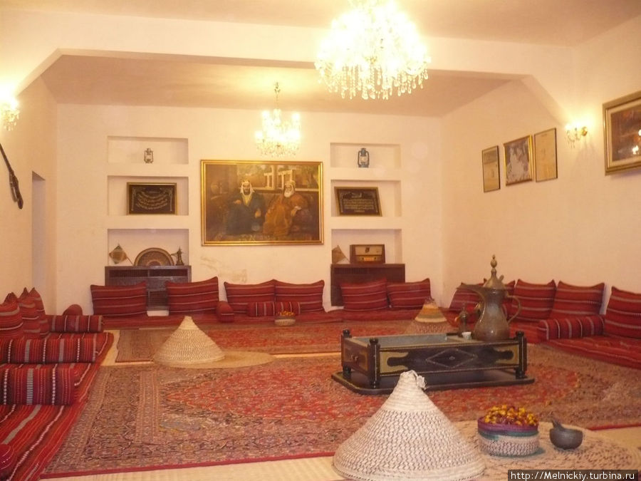 Дворец-музей шейха Заеда бен Султана Аль Нахайяна