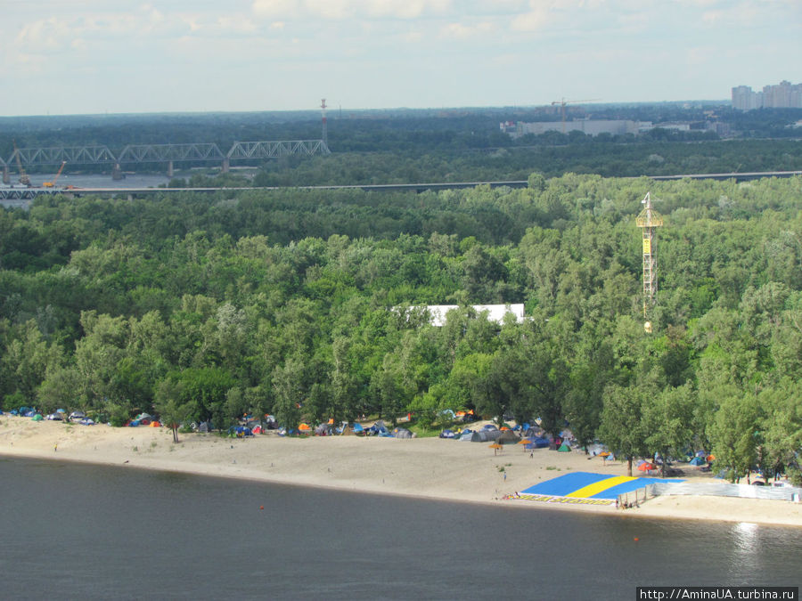 кемпинг на Трухановом острове Киев, Украина