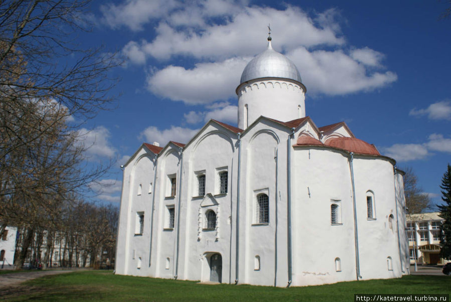 Церковь Иоанна на Опоках Великий Новгород, Россия