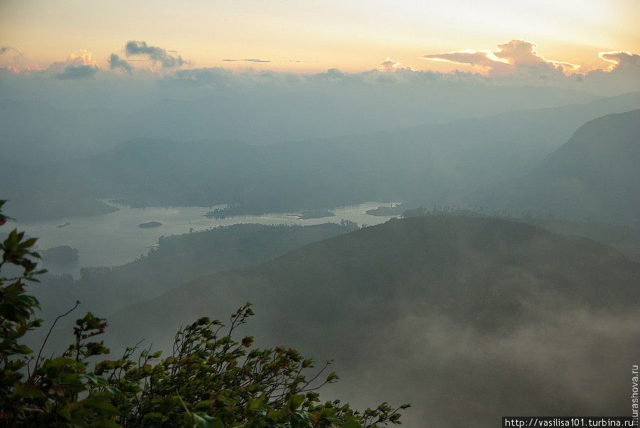 Рассвет на Пике Адама и пейзажи вокруг Нувара Элия, Шри-Ланка