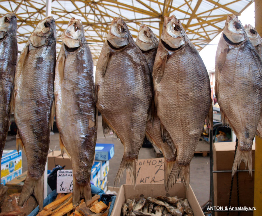 Рыбка сушеная и вяленая. Одесса, Украина