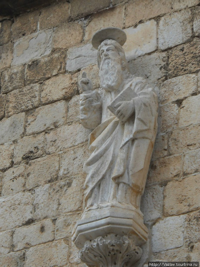 Одно из украшений фасада Дубровник, Хорватия