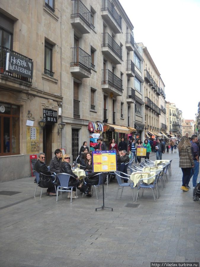 На улице Саламанка, Испания