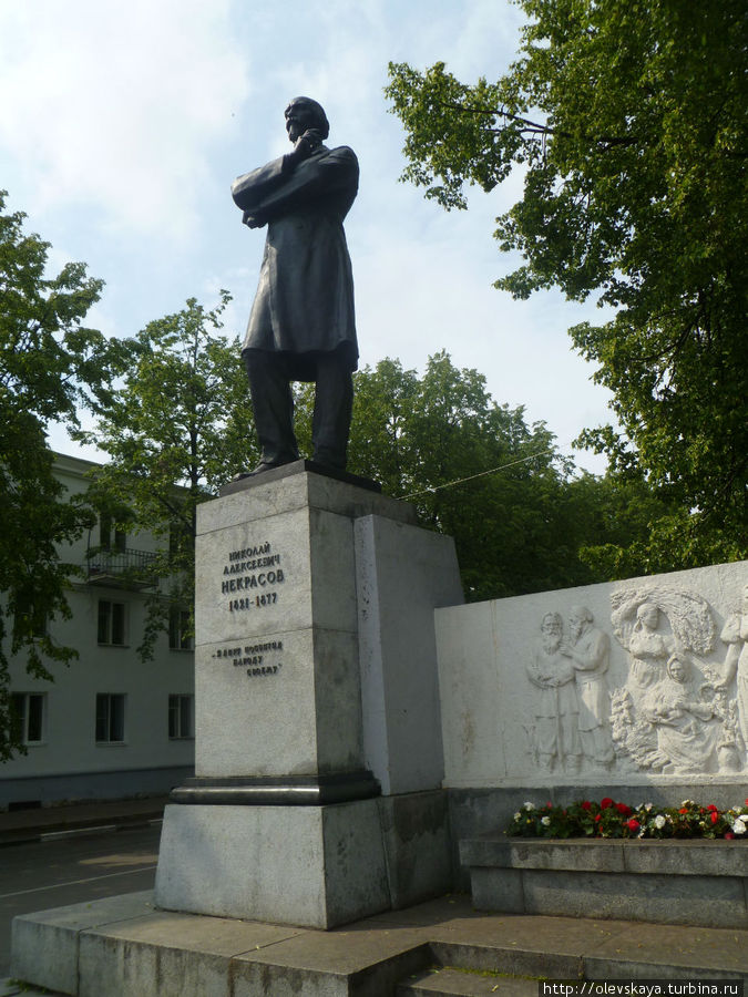 Памятник Н.А.Некрасову в Ярославле Ярославская область, Россия