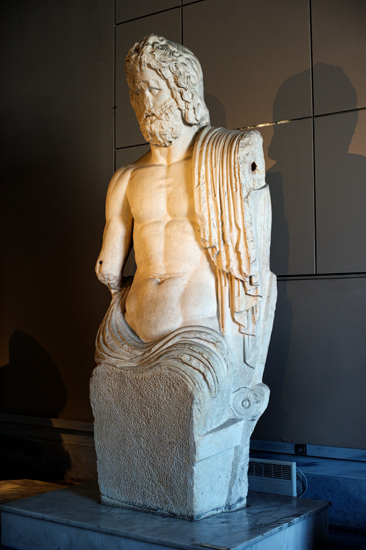 Бюст Зевса из храма в Пергаме Стамбул, Турция