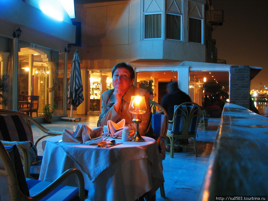 Отель ISIS. Ужин на берегу Нила Египет