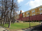 Вид на здание Арсенала в Кремле