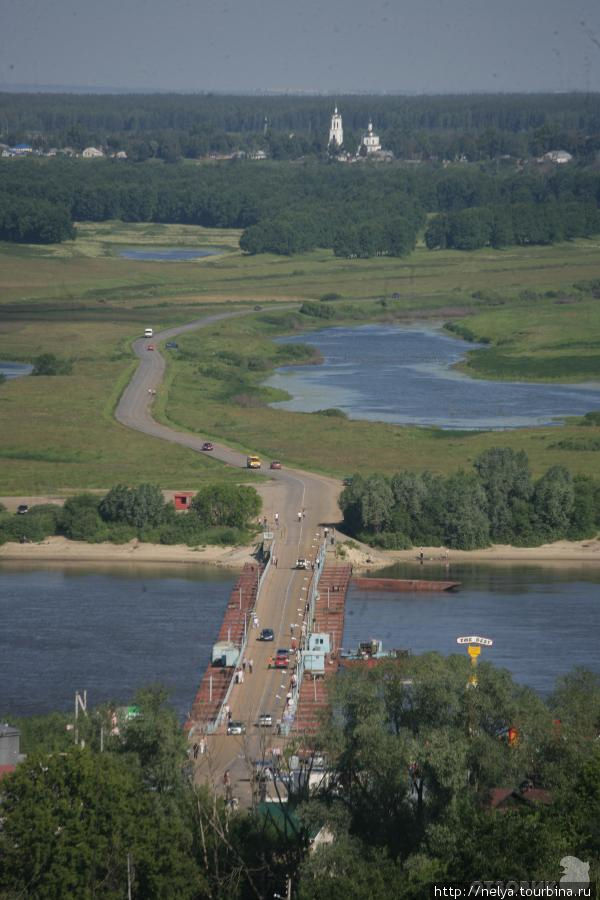 Понтонный мост через Оку Павлово, Россия