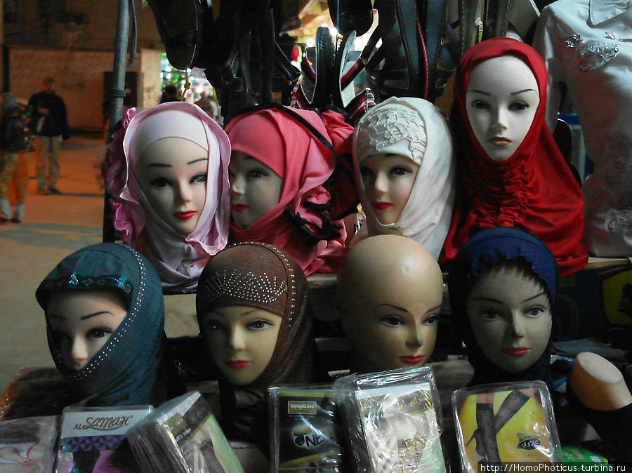 Выставка хиджабов Ан-Наджаф, Ирак