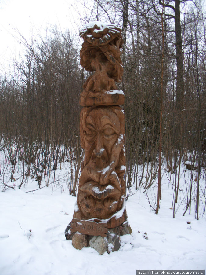 Кернаве и языческие идолы Вильнюсский уезд, Литва
