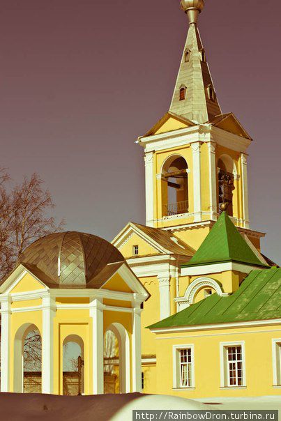 Введено-Оятский женский монастырь Санкт-Петербург и Ленинградская область, Россия