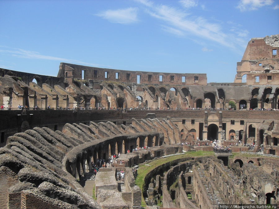 Символ Рима- Колизей. Рим, Италия