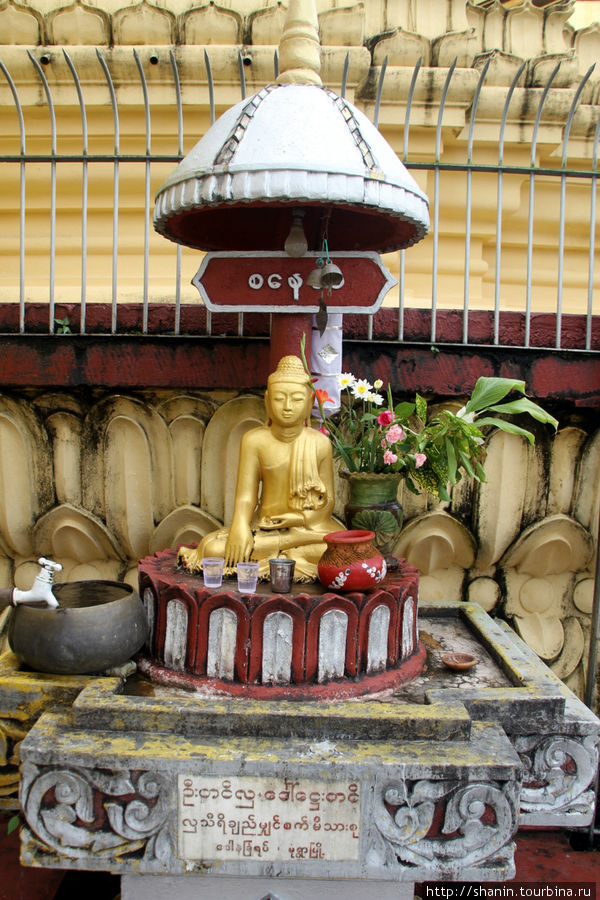 Пагода Маха Визая Янгон, Мьянма