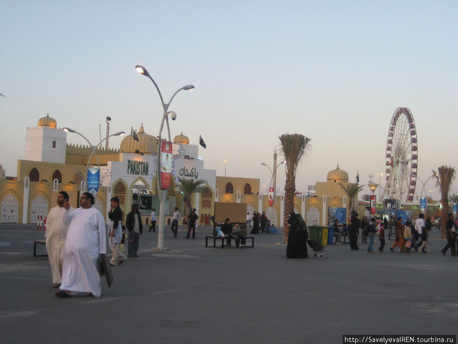 Всемирная Торговая деревня Эмират Дубай, ОАЭ