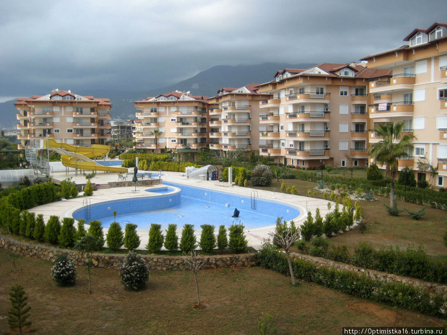 Вид с балкона апартаментов Евгения Алания, Турция