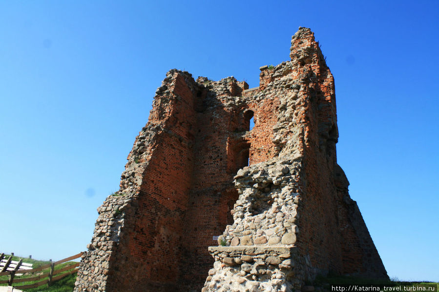 Новогрудский замок, или то, что осталось Навагрудак, Беларусь