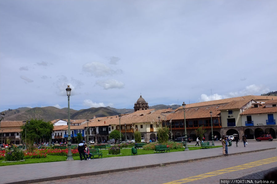 Город в горах Куско, Перу