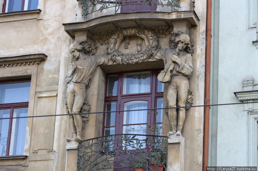 Скульптуры на Глаголе Прага, Чехия